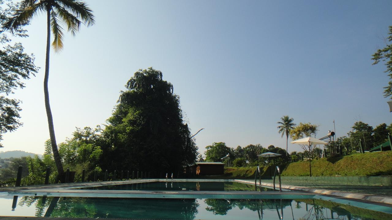 Ma Oya Retreat Pinnawala Pinnawala (Kegalle) Kültér fotó